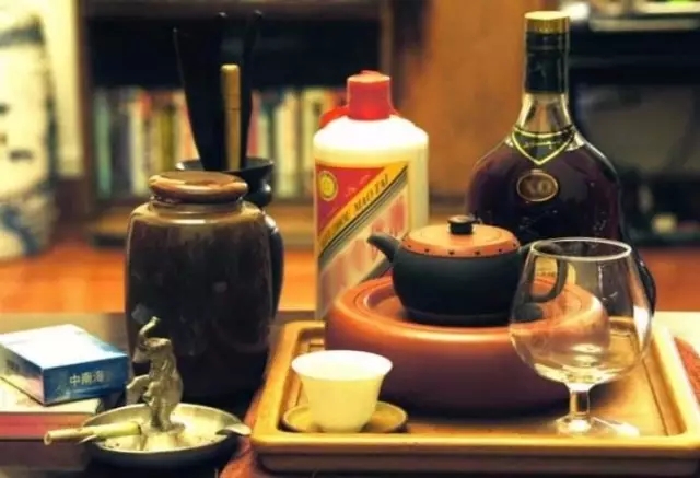 喝白酒，怎样才能尽量不醉？