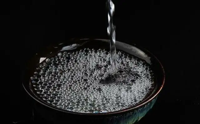 为什么说优质的酱香酒能养生？