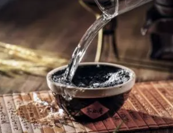 酱香白酒养身的秘诀！