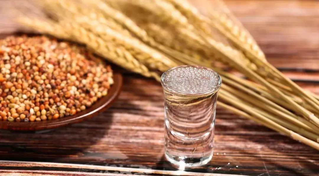 喝酱香酒的五大健康元素你知道几个？