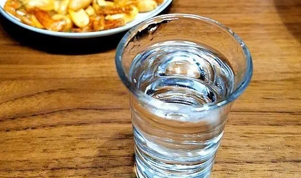 三招征服酱香——教你喝酱香酒，不可不知的“酒”阴真经！