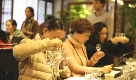 品鉴会不是“吃喝会”！3招让“品鉴”变动销